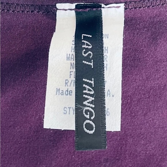 Last Tango 💃🏻 NWOT Ruched 3/4 Sleeve Seamless Black Top Size S/M - Picture 12 of 12